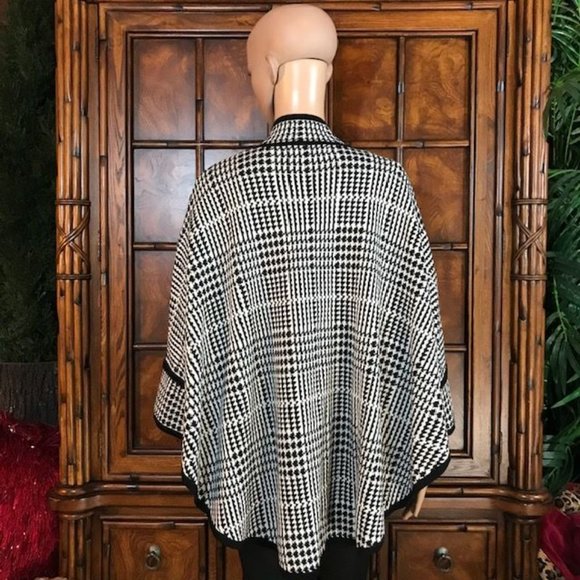 NWOT Kasper Wool Blend Tipped Houndstooth Plaid Mandarin Collar Cape - Picture 2 of 12